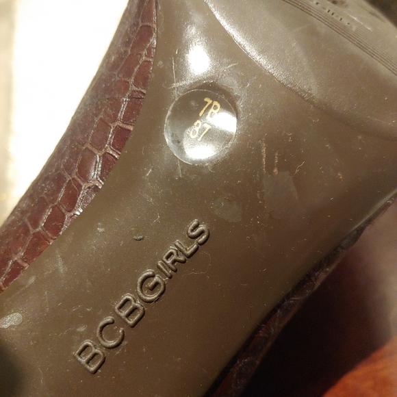 BCBGirls Brown Snakeskin Peep toe heel - Picture 4 of 4